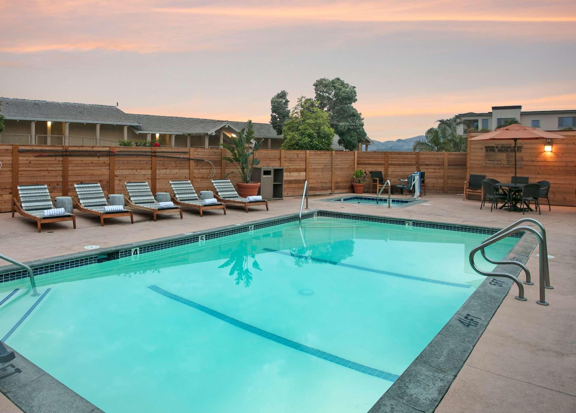 Spyglass Inn Pismo Beach Eksteriør bilde
